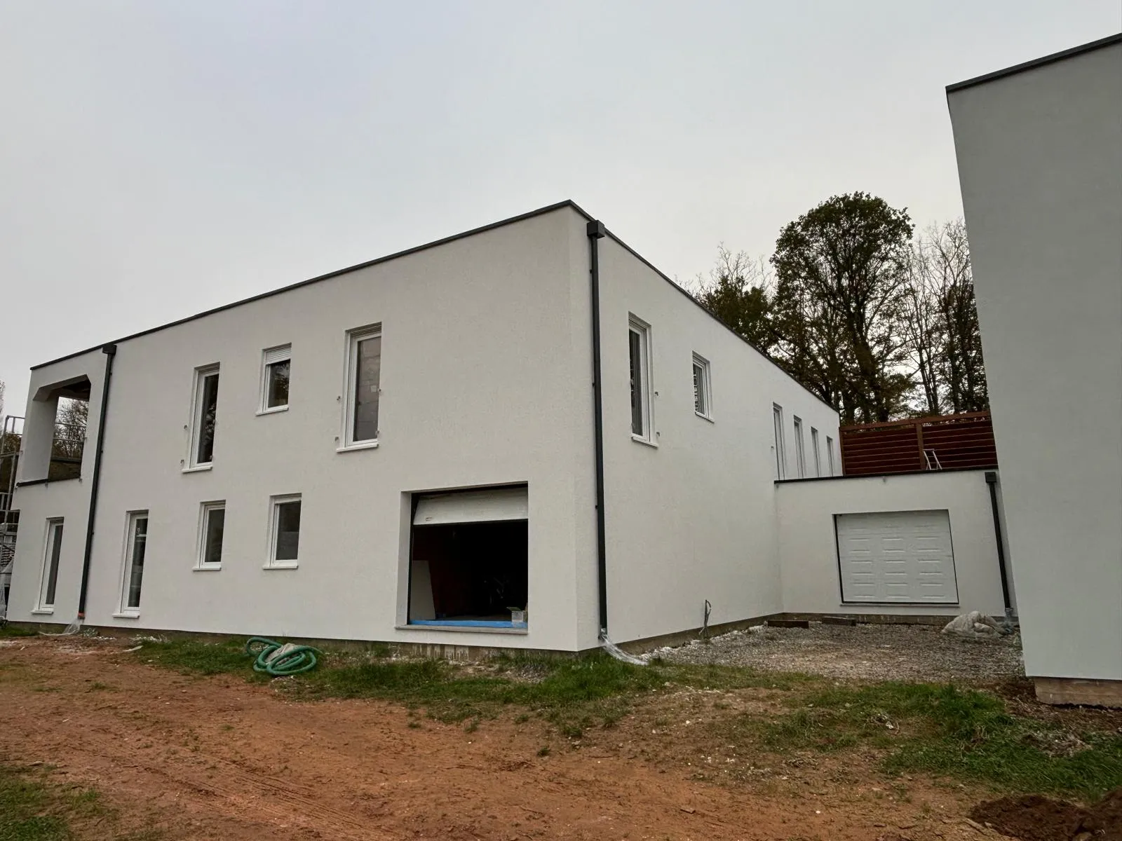 Chantier de rénovation de façade réalisé par ZF Fassaden